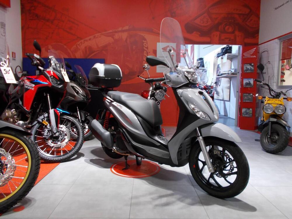 Piaggio Medley 150 S ABS (2021 - 25) (8)