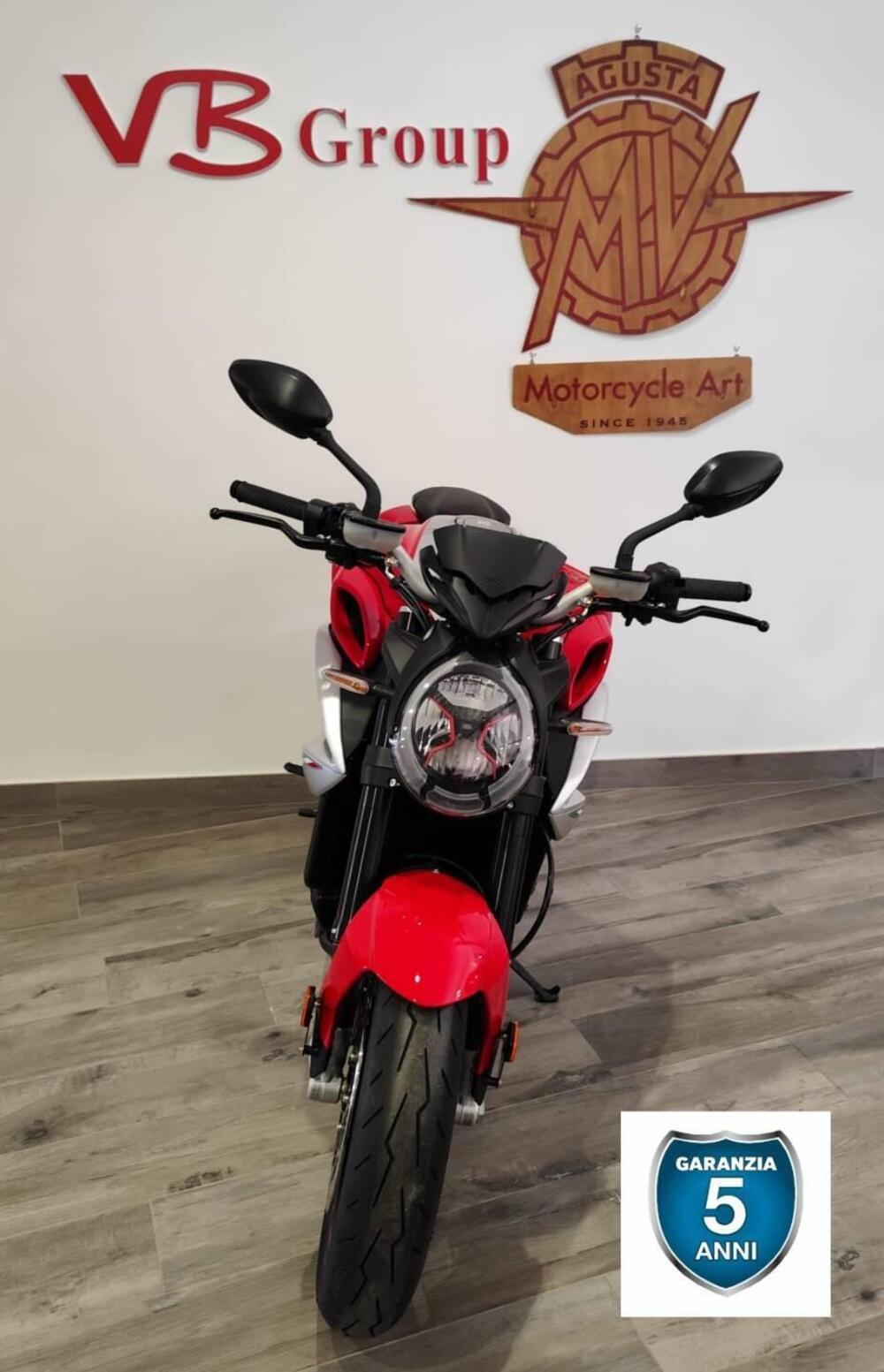 MV Agusta Brutale 800 RR Ottantesimo (2025 - 26) (2)