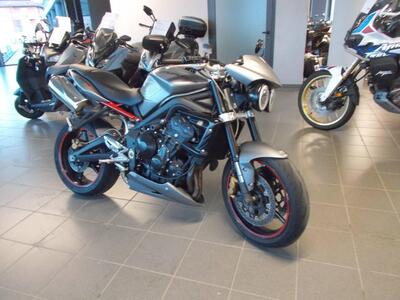 Triumph Street Triple R (2009 - 12) usata