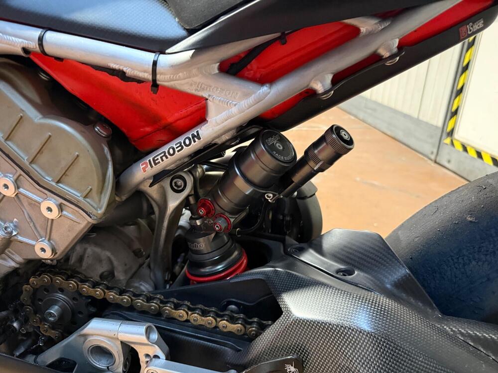 Ducati Panigale V4 (2022 - 24) (2)