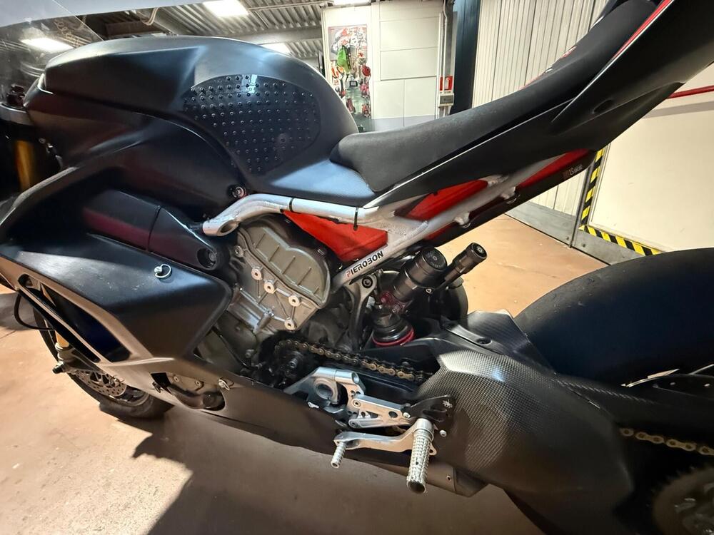 Ducati Panigale V4 (2022 - 24) (7)