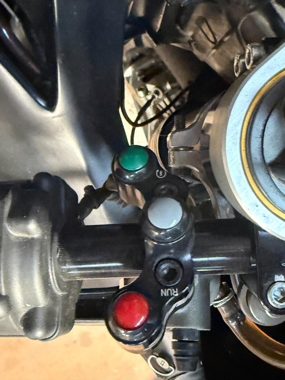 Ducati Panigale V4 (2022 - 24) (17)