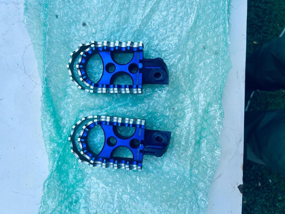 Vendo - Portapacchi B&B Off-Road € 150,00 (pagato Yamaha Ténéré 700 (2019 - 20) (11)