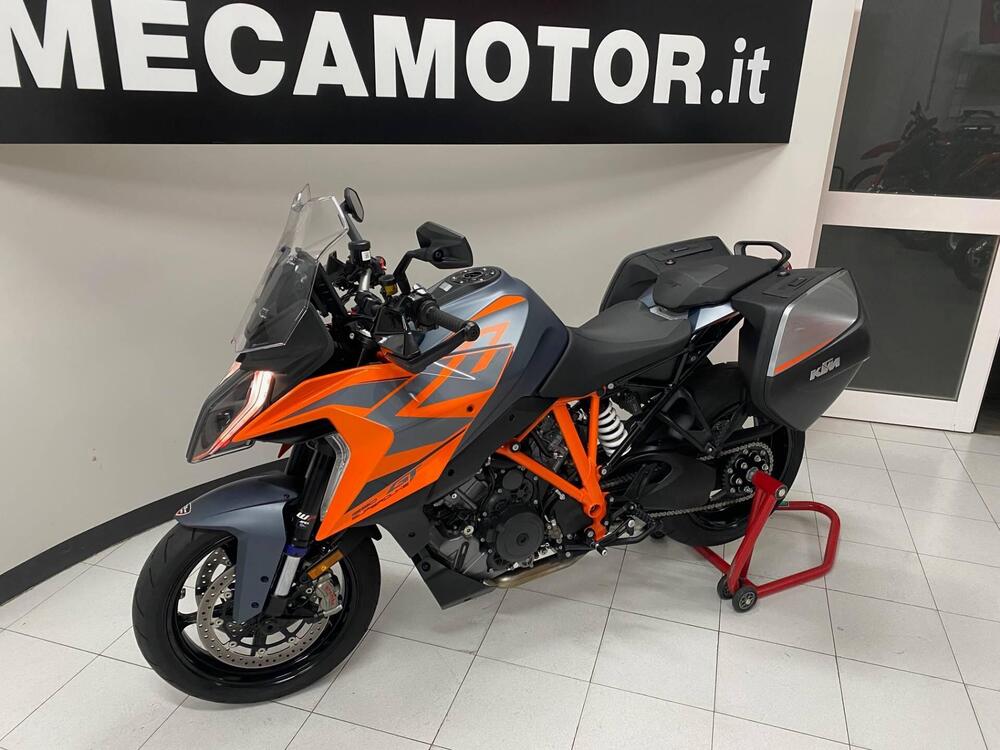 KTM 1290 Super Duke GT (2022 - 25) (5)