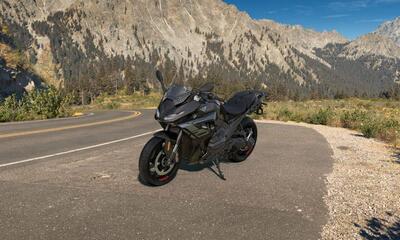 Bmw R 1300 RS (2026) nuova