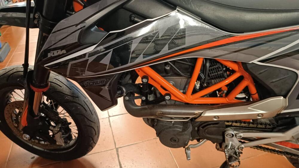 KTM 690 SMC R (2019 - 20) (4)