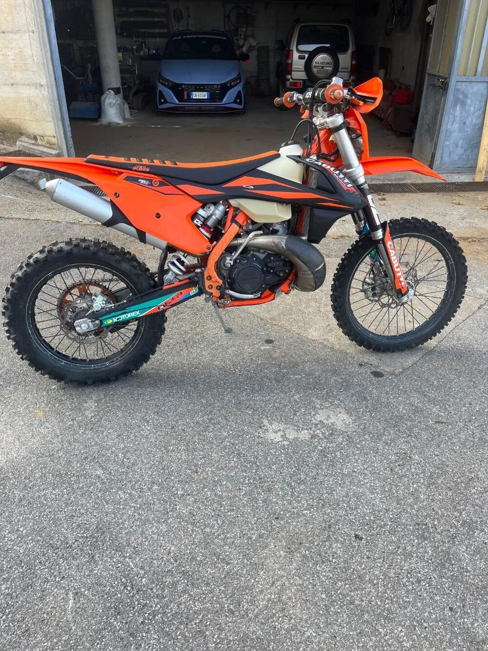 KTM 250 EXC TPI (2019) (3)