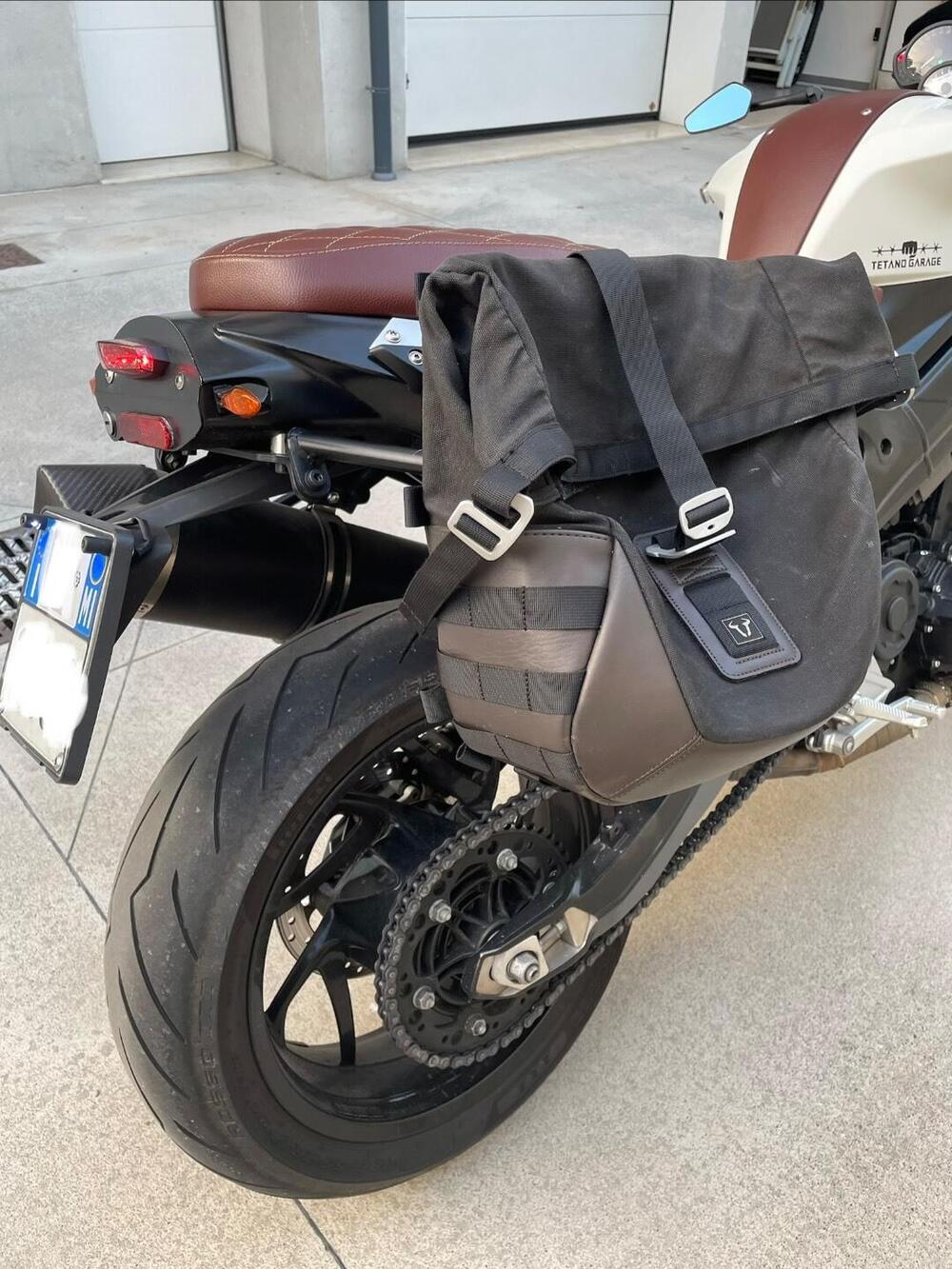 Bmw F 800 R (2009 - 11) (13)