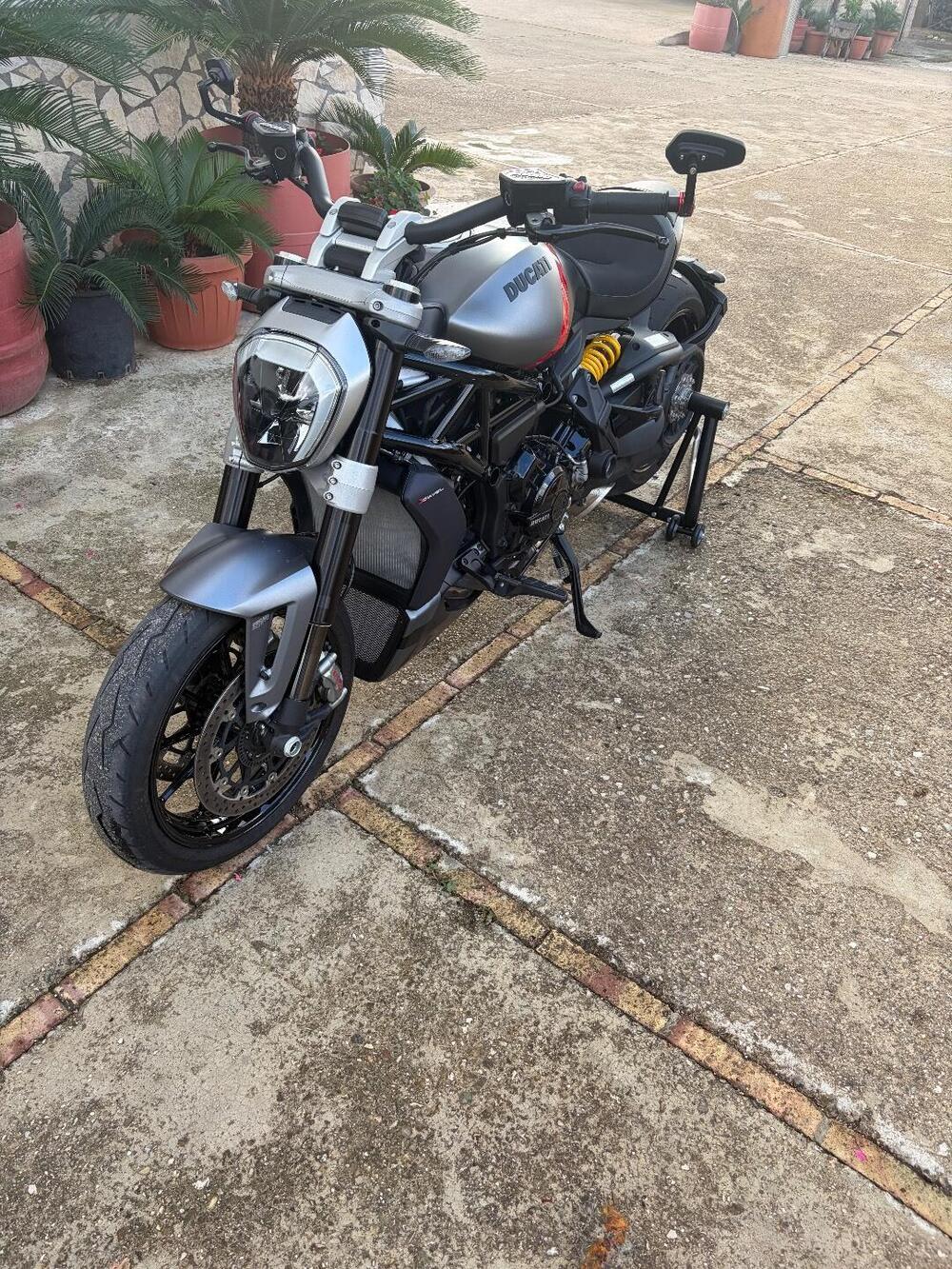Ducati XDiavel 1262 Black Star (2021) (3)