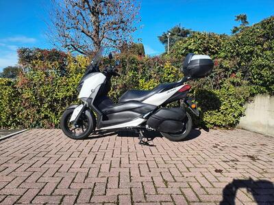 Yamaha X-Max 300 ABS (2017 - 20) usata