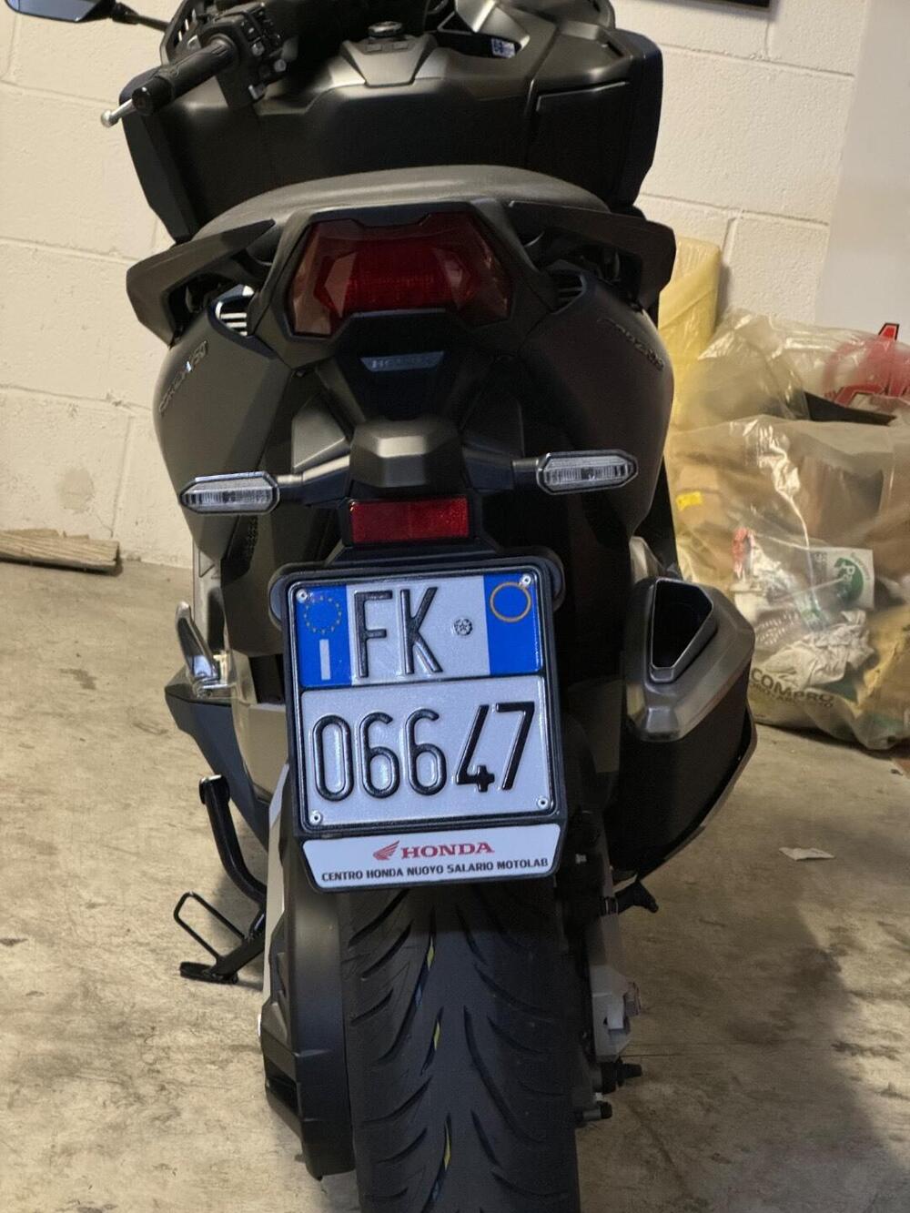 Honda Forza 750 DCT Urban (2021 - 24) (11)