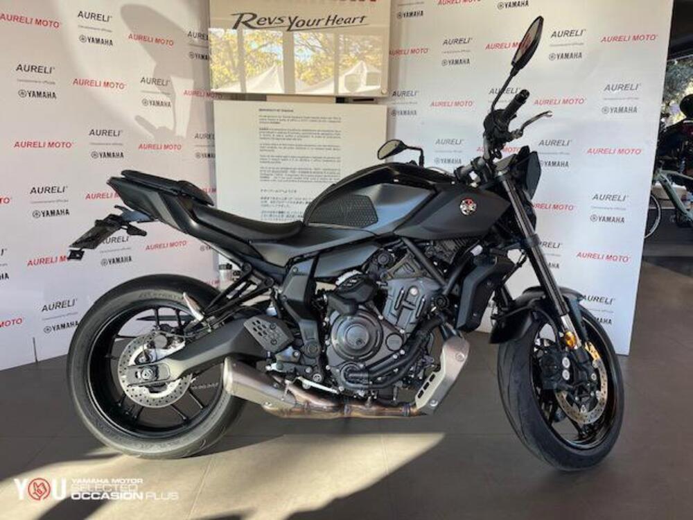 Yamaha MT-07 Y-AMT (2025 - 26) (6)