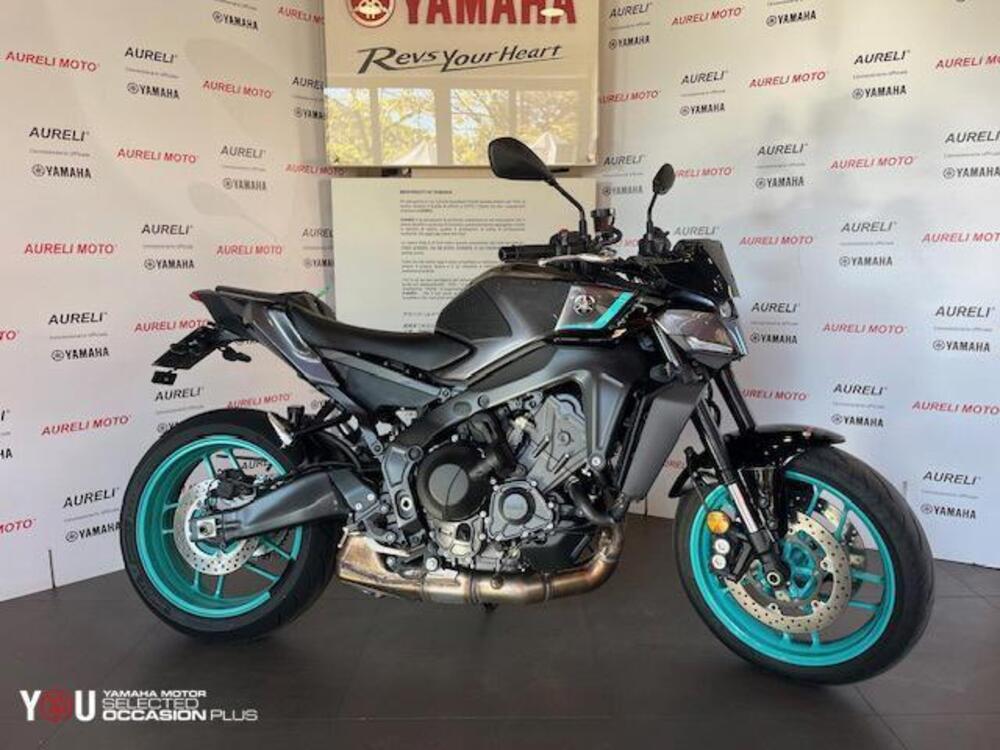 Yamaha MT-09 Y-AMT (2024 - 26) (2)