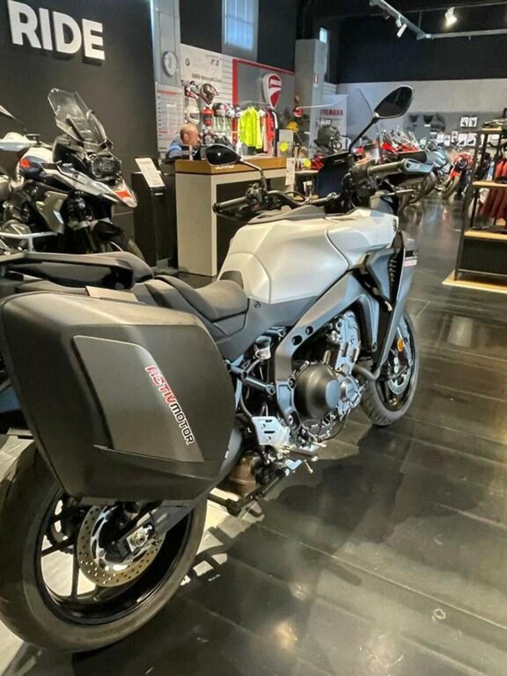 Yamaha Tracer 9 GT (2025 - 26) (5)