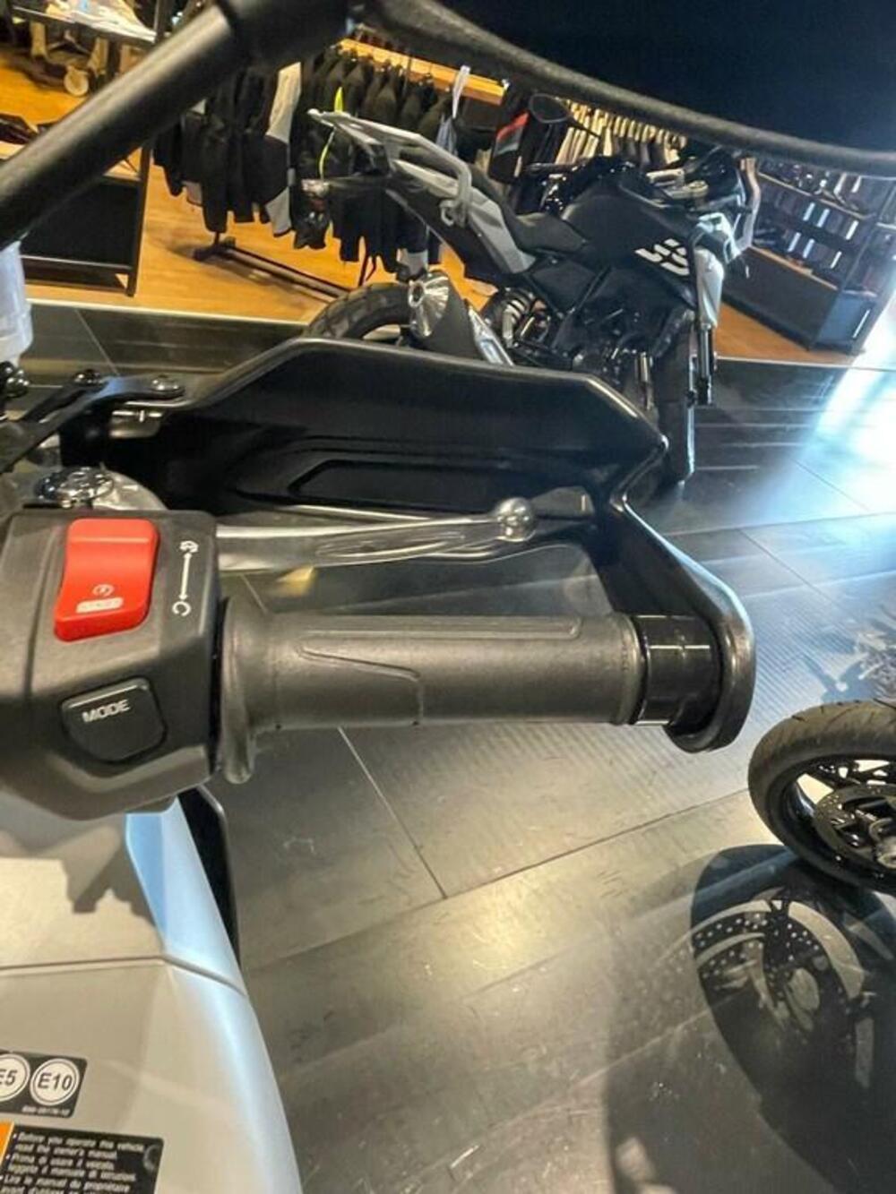 Yamaha Tracer 9 GT (2025 - 26) (9)