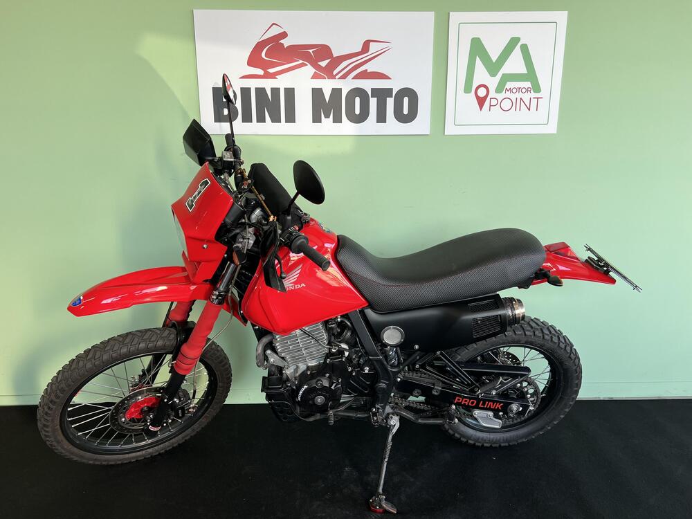 Honda NX 650 Dominator (1988 - 90) (6)