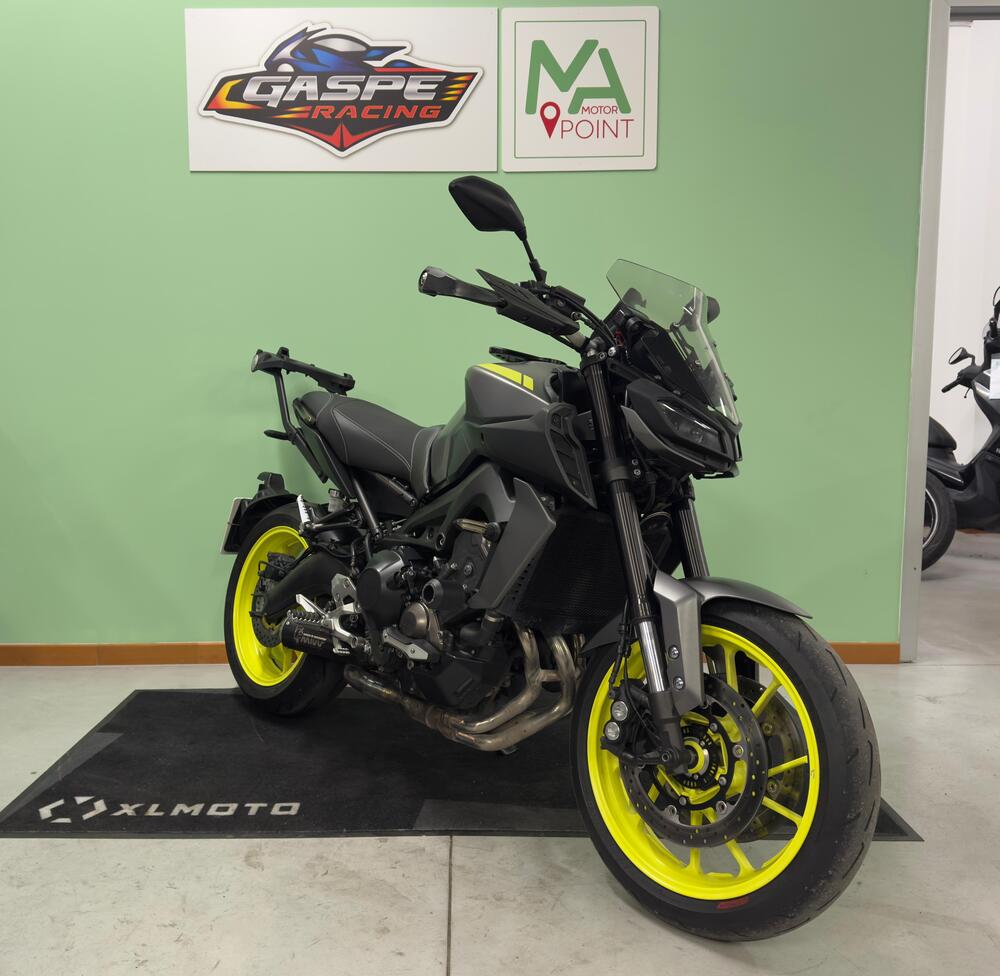 Yamaha MT-09 (2017 - 20) (4)