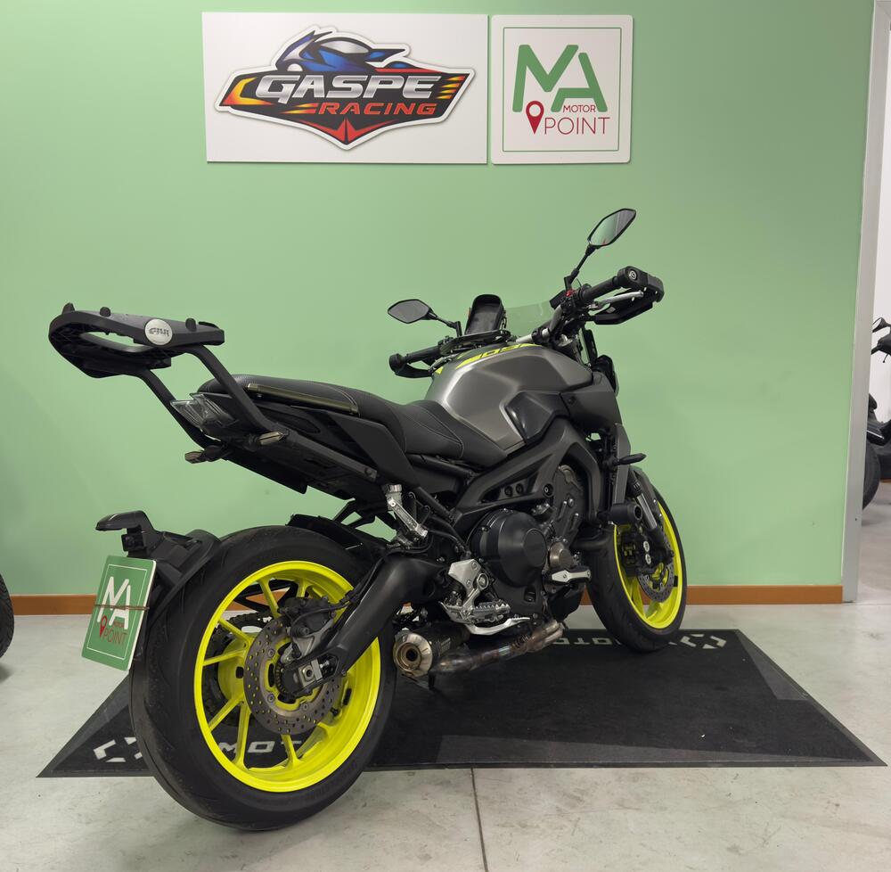 Yamaha MT-09 (2017 - 20) (6)