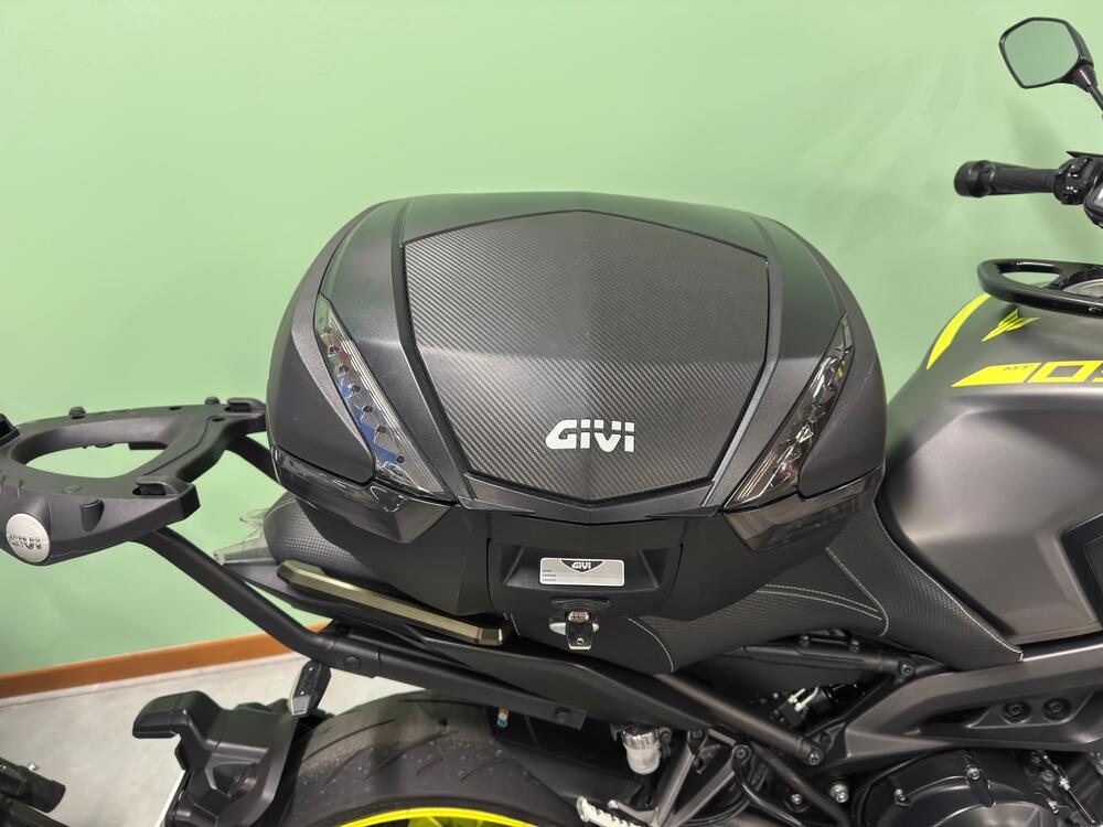 Yamaha MT-09 (2017 - 20) (10)