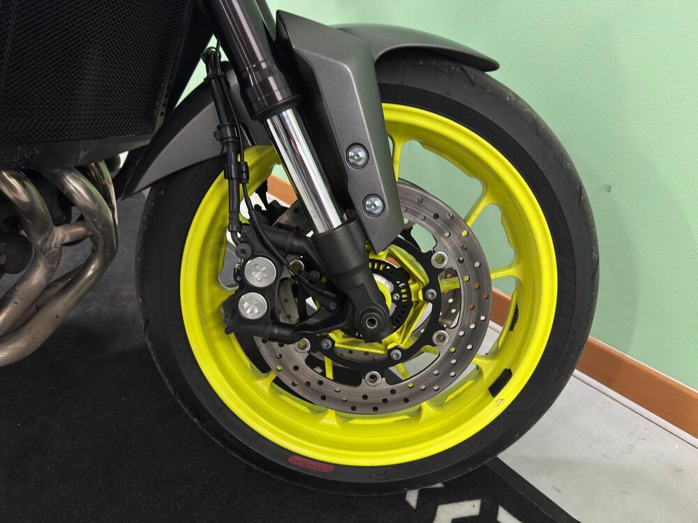 Yamaha MT-09 (2017 - 20) (11)