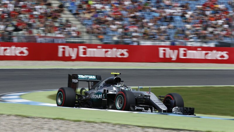 F1, Gp Germania 2016: pole per Rosberg