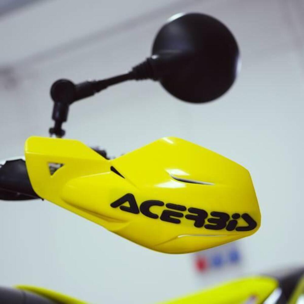 Swm SM 125 R (2025 - 26) (5)