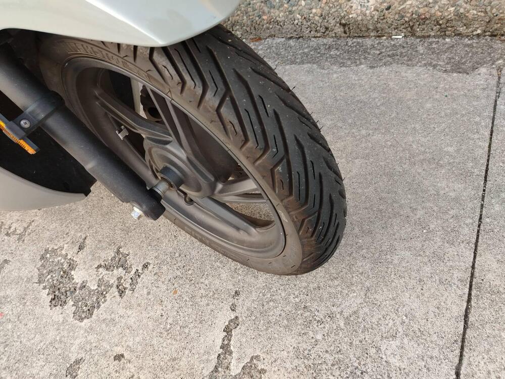 Honda SH 150i (2024 - 25) (5)