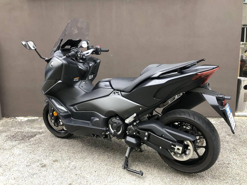 Yamaha T-Max 560 (2022 - 24) (4)