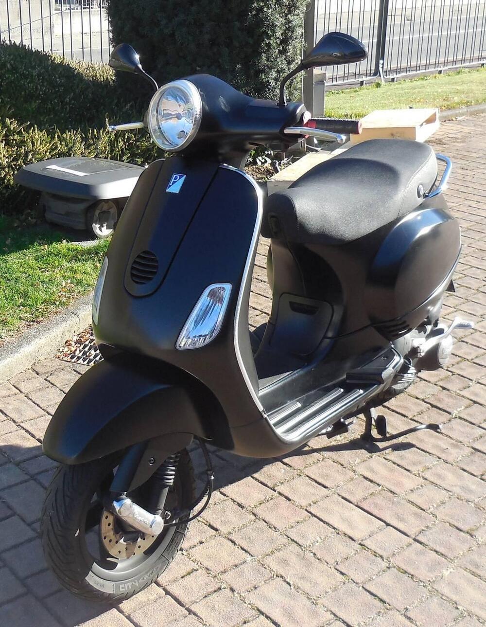 Vespa LX 150 (2005 - 11) (3)
