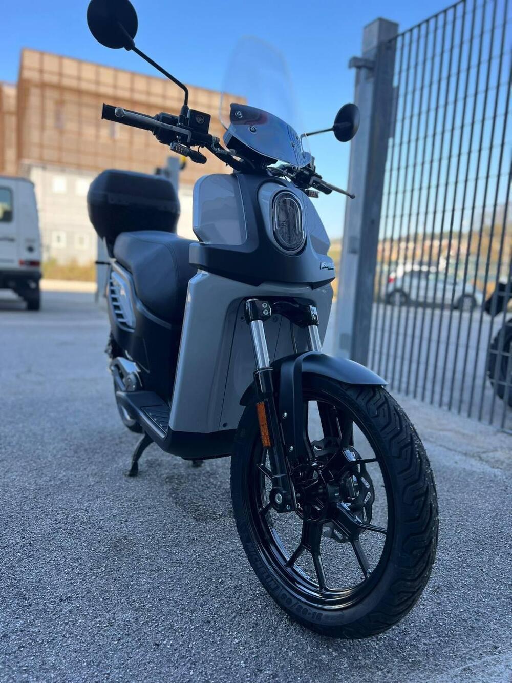 Fantic Motor Issimo City L1 (2023 - 26) (2)