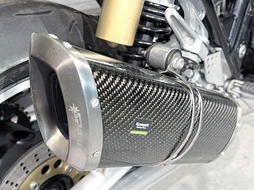 Kawasaki ZRX 1200 R (2000 - 06) (4)