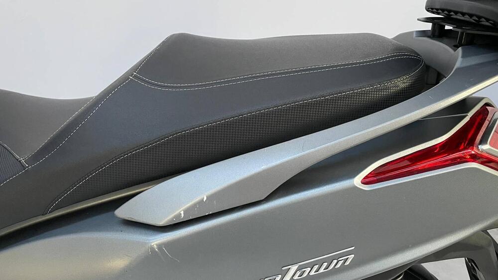 Kymco Downtown 350i ABS (2015 - 17) (8)