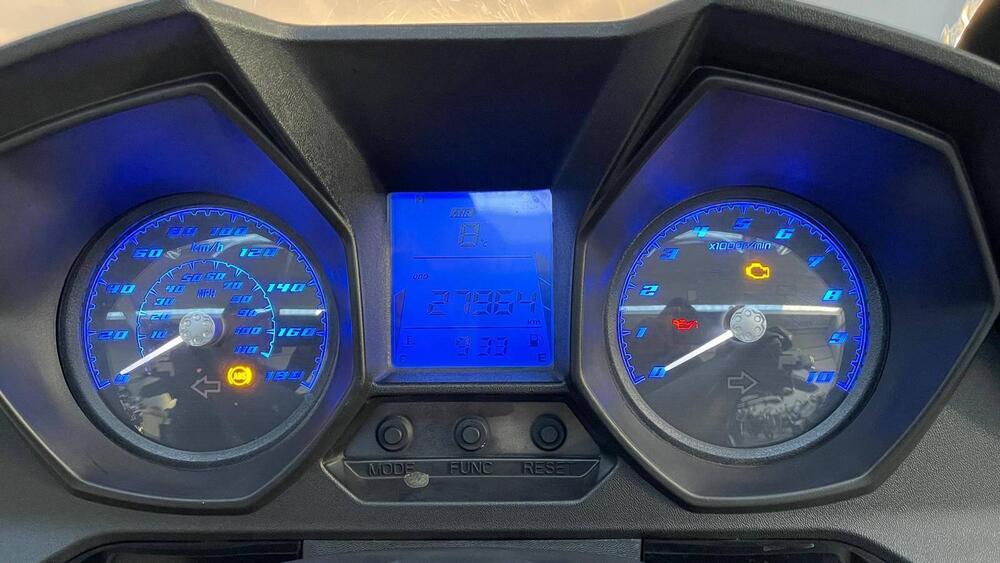 Kymco Downtown 350i ABS (2015 - 17) (12)