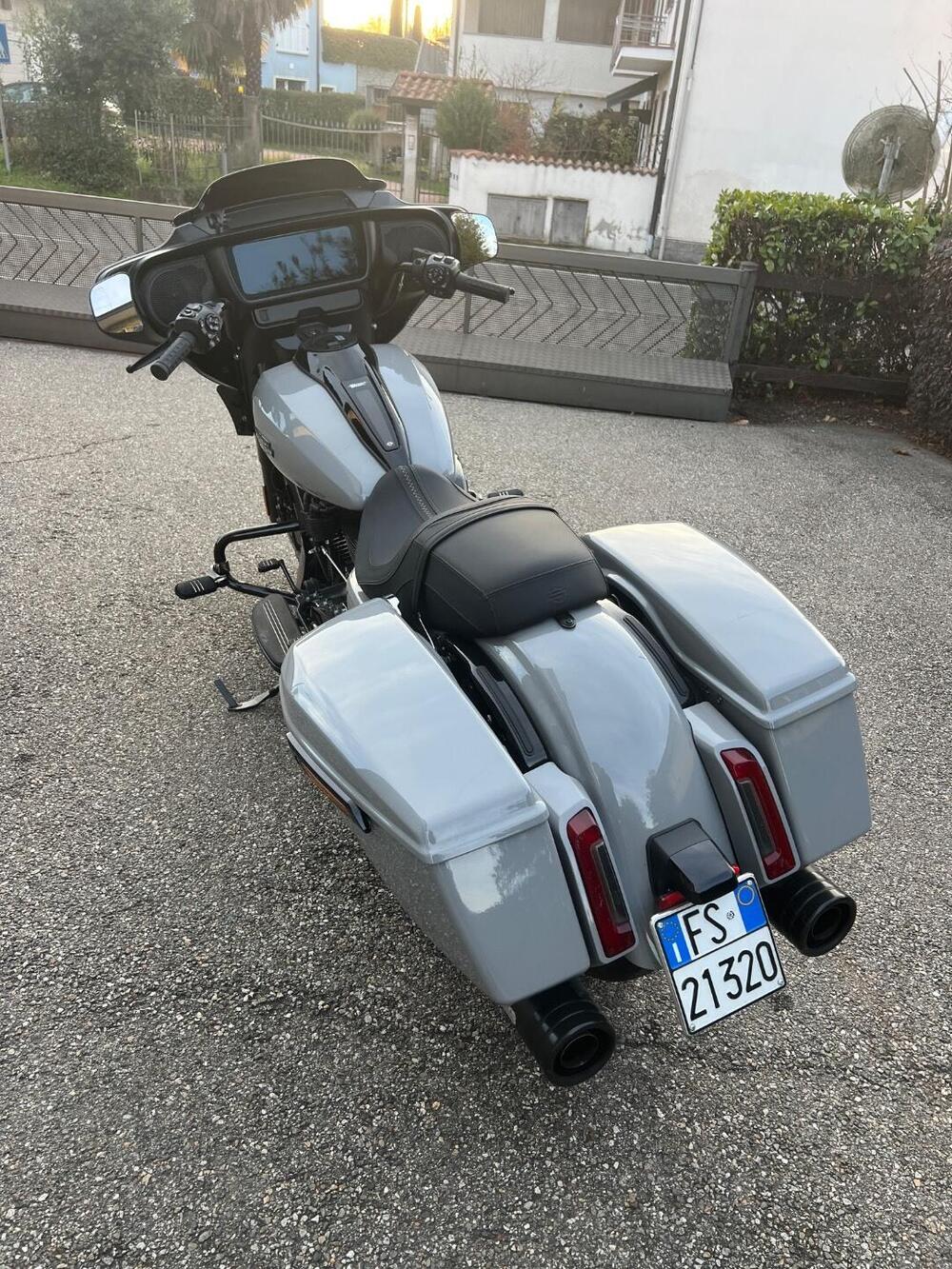 Harley-Davidson CVO Street Glide (2025) (6)