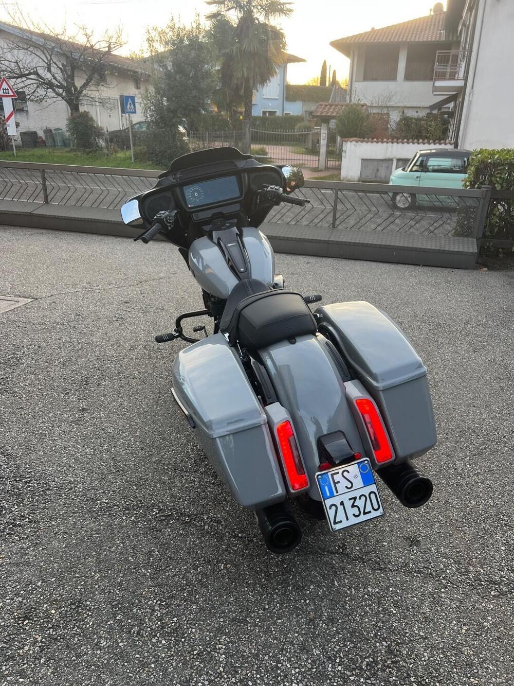 Harley-Davidson CVO Street Glide (2025) (15)