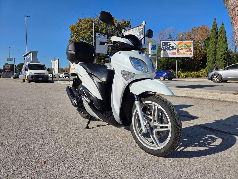 Yamaha Xenter 150 (2011 - 14) (2)