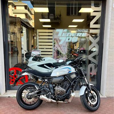 Yamaha XSR 700 (2022 - 25) usata