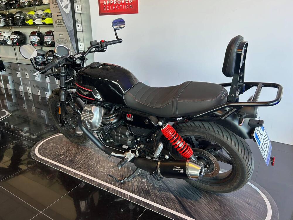 Moto Guzzi V7 850 Stone Special Abs (2021) (6)