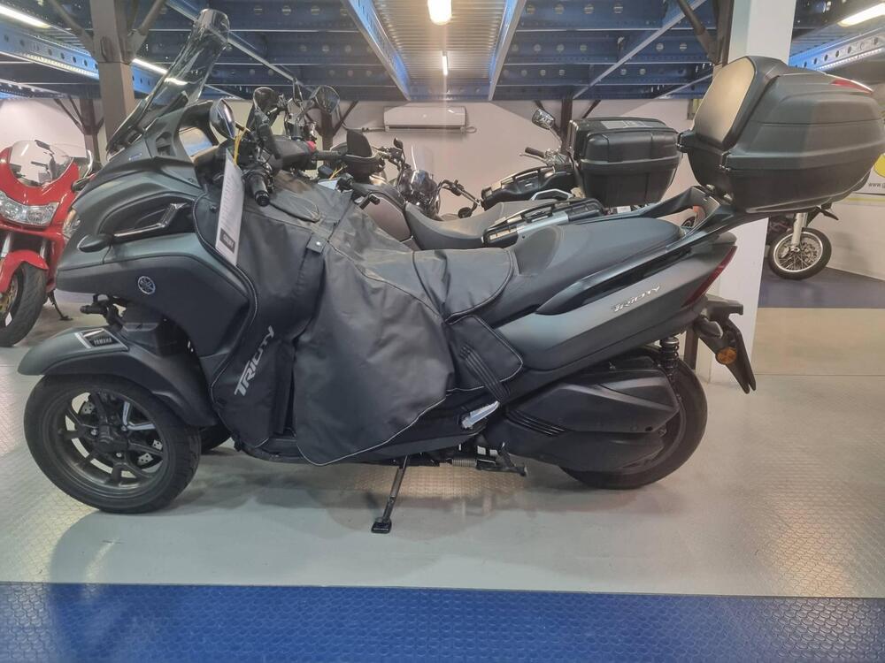 Yamaha Tricity 300 (2020) (2)