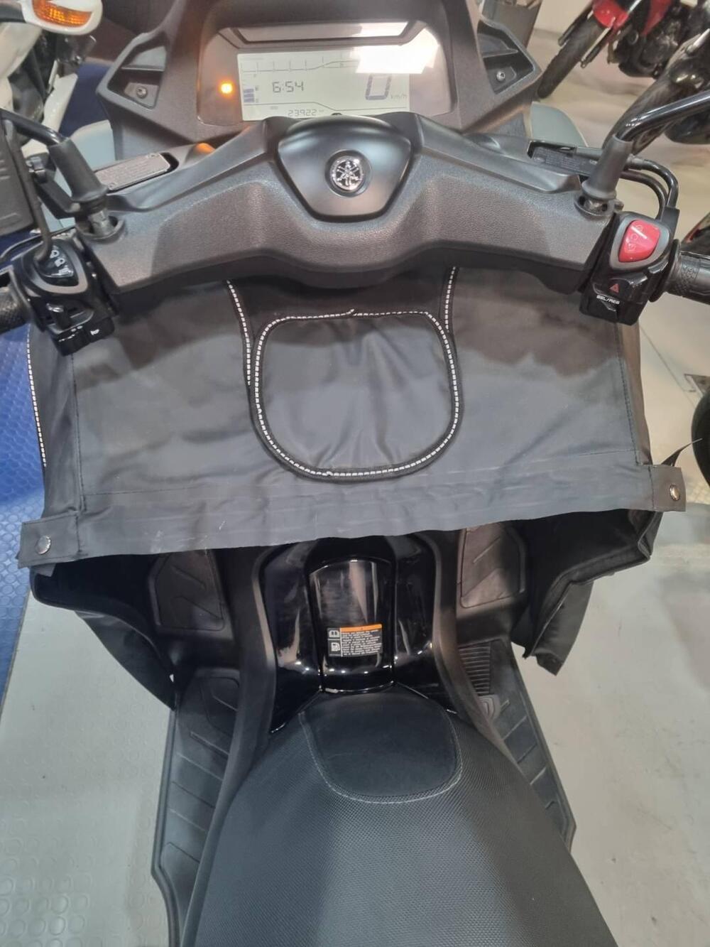 Yamaha Tricity 300 (2020) (9)