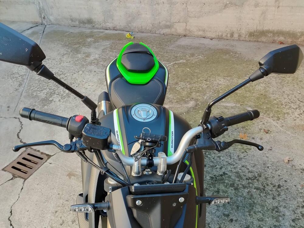 QJ Motor SRK 125 S (2023 - 24) (15)