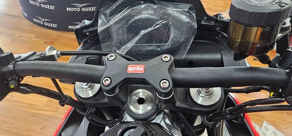 Aprilia Tuono 660 Factory (2025 - 26) (6)