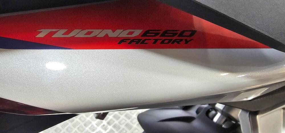 Aprilia Tuono 660 Factory (2025 - 26) (7)