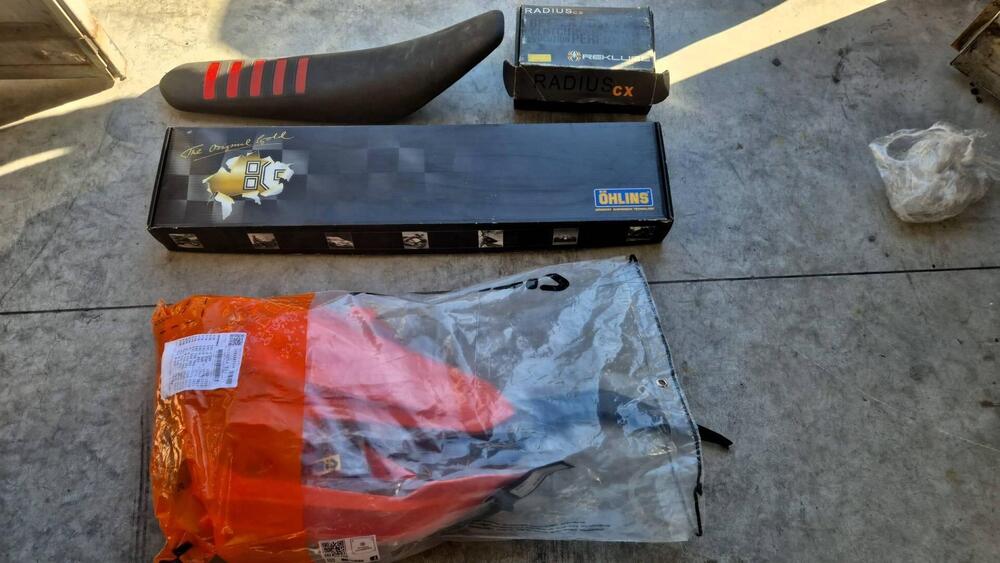 KTM 300 EXC E Six Days TPI (2020) (7)