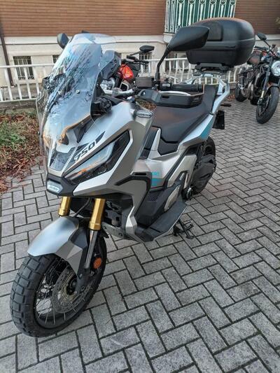 Honda X-ADV 750 DCT (2021 - 24) usata