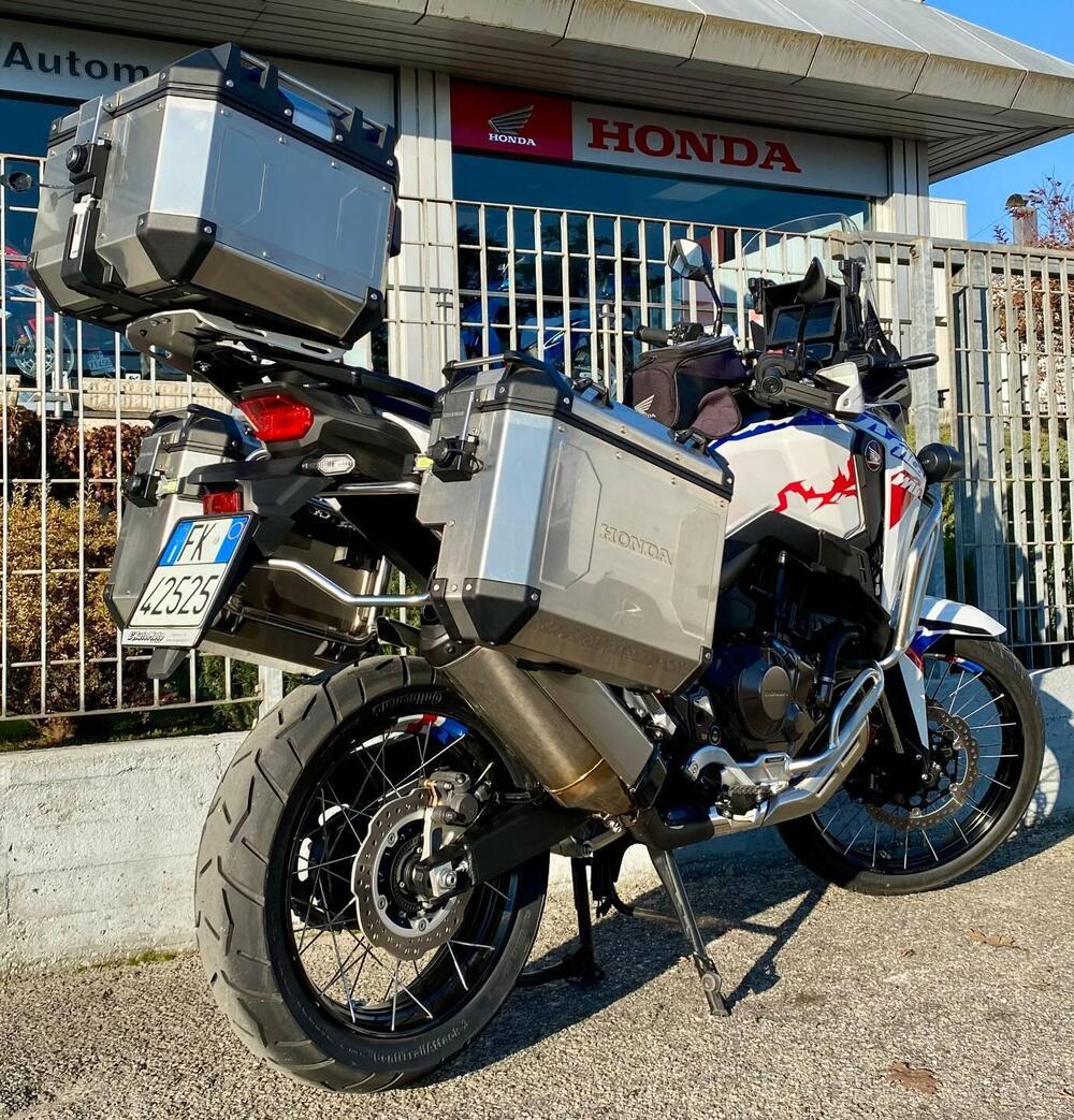 Honda Africa Twin CRF 1100L ES (2024 - 26) (4)