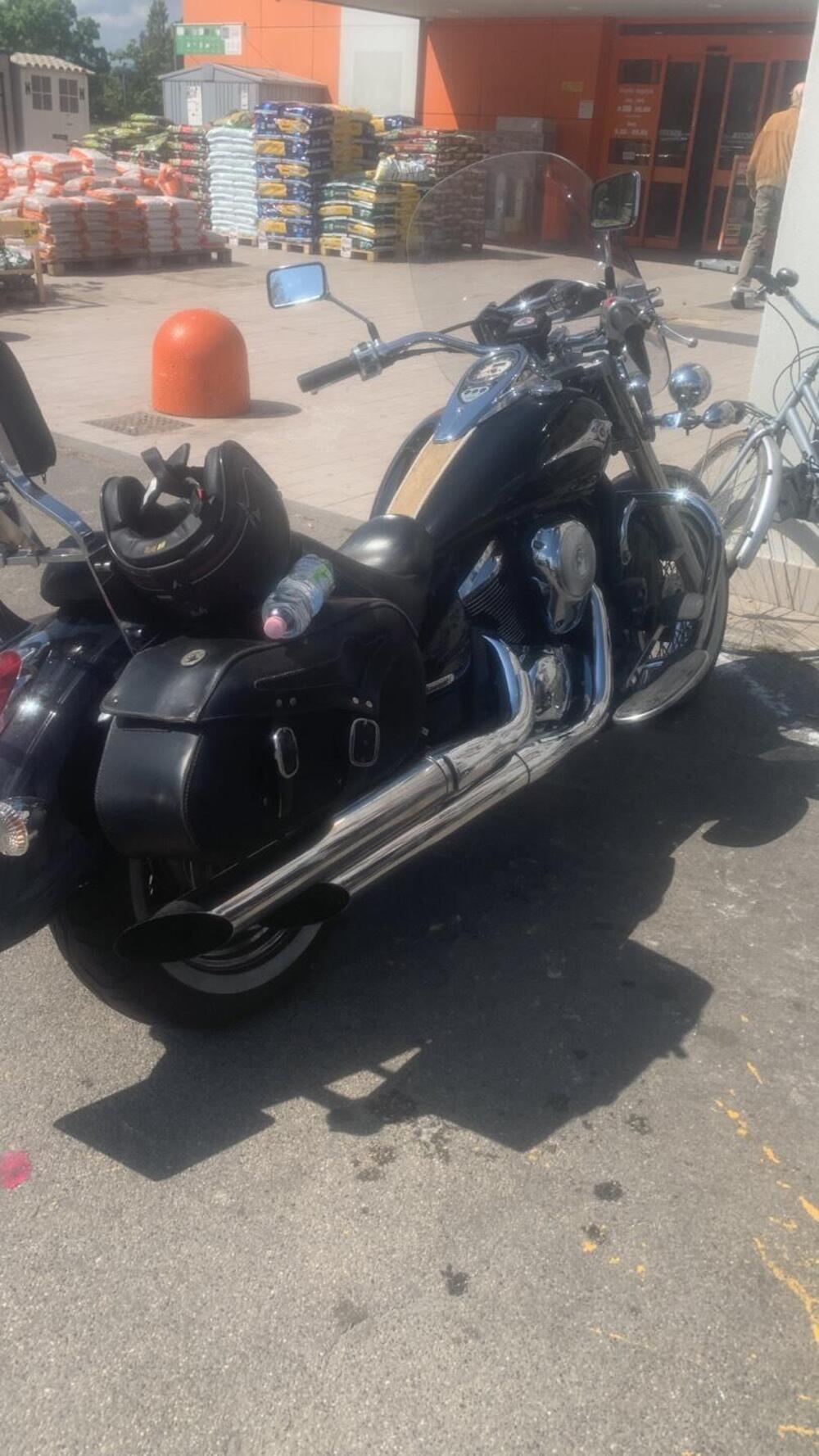 Kawasaki Vulcan VN 900 Classic (2006 - 10) (2)