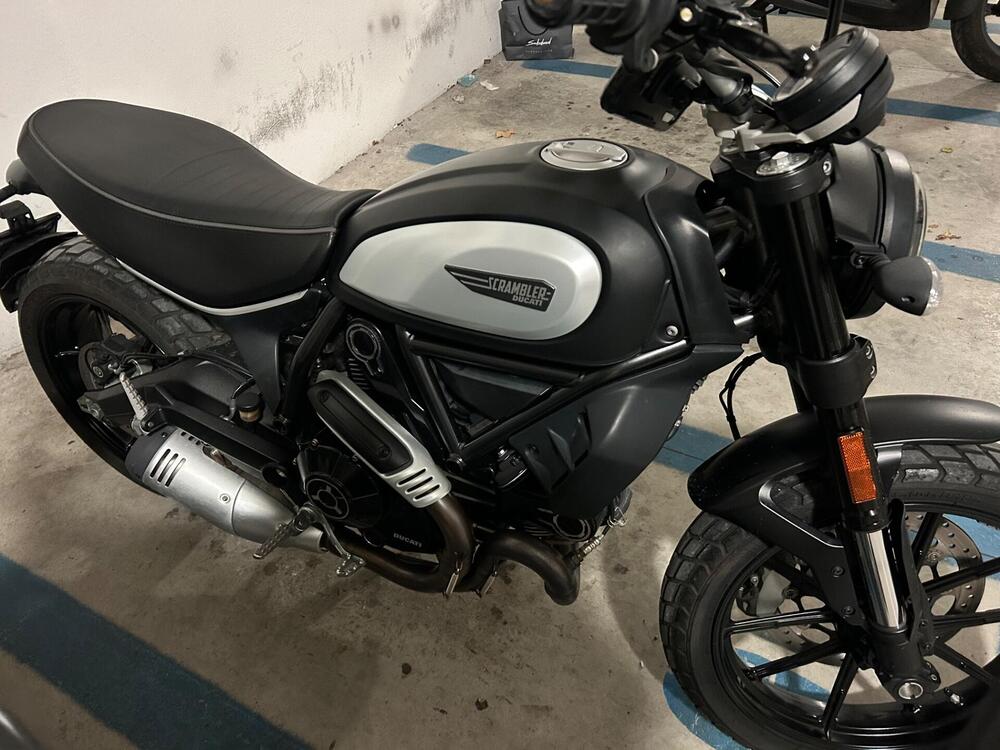 Ducati Scrambler 800 Icon Dark (2020) (7)
