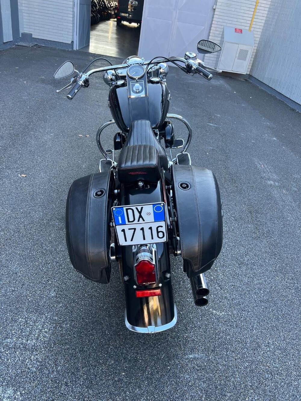 Harley-Davidson 1584 Deluxe (2007 - 08) - FLSTN (4)