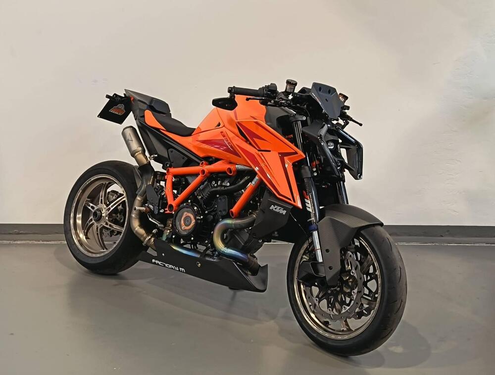 KTM 1390 Super Duke R EVO (2024 - 26) (3)